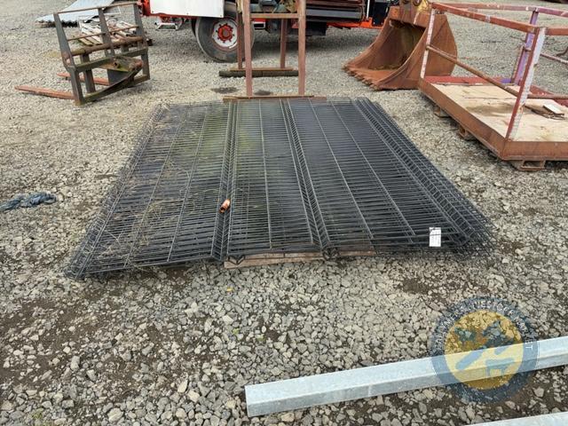 10 fence panels