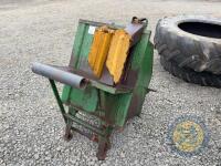 Tractor driven bench saw - 4