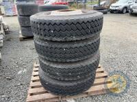 4x lorry drive axle tyres & rims 295/80/R22.5 - 3