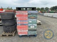 4x pallets of crates