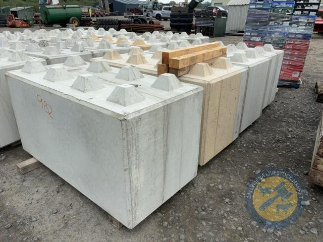 5x lego blocks