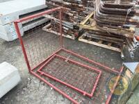 Mesh dog pen for wall - 2