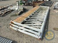 Bundle of 4 feed barriers 14'11.5 10 cow - 3