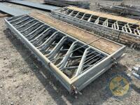Bundle of 5x feed barriers approx 13'10 - 3