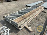 Bundle of 5x feed barriers approx 13'10 - 4