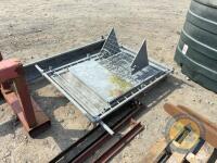 Calf hutch with sheep trough & hay rack - 4