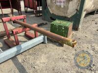 Forklift extension bag lifter - 4