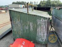 Calf creep feeder with corrugated roof