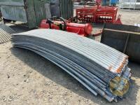 Bundle of round roof corrugated tin & bundle of green off 30ft roof - 2