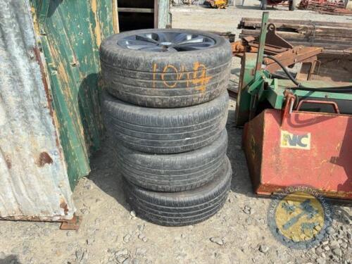 4x Land Rover Wheels 255/50/R20 Bridgestone