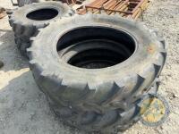2x 420/85/R38 & 2x 380/85/R24 Firestone tyres - 2