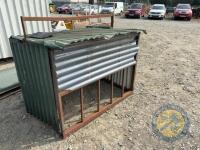 Lamb creep feeder - 2