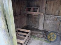 Banty House - 2
