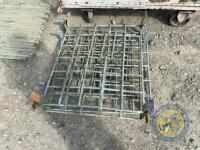 4x safety grids - 2