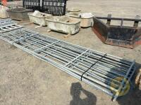 3x field gates 2x 15'11 & 1x 14'2