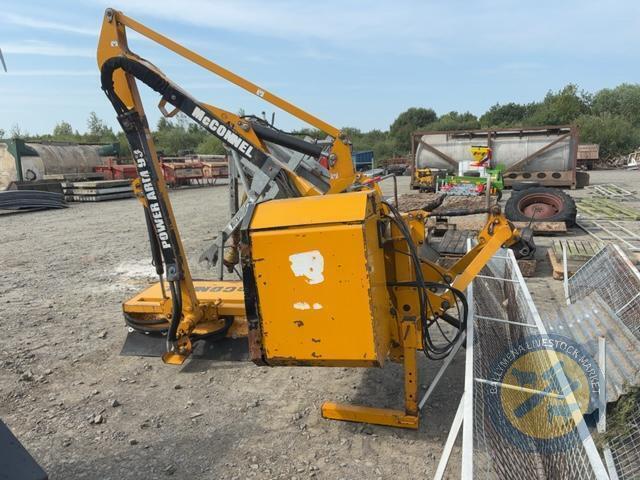 McConnell PA93 Super Slew hedgecutter 2011