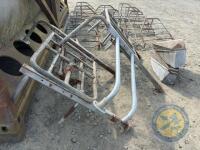 2x parlour gates - 3