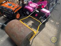 Garden roller