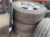 4x 17 inch Amarok tyres