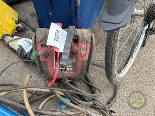Battery pack air compressor