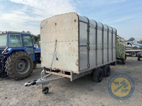 Ifor Williams 12x6 cattle trailer with decks