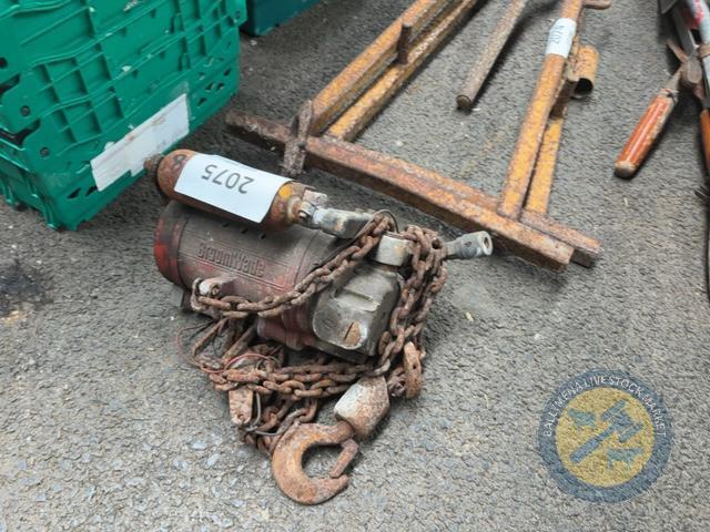 Air Operated Pulley Black