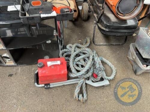 Petrol Can - Tow Rope & Trolley
