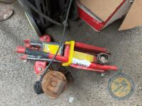 Trolley Jack & Bottle Jack - 2
