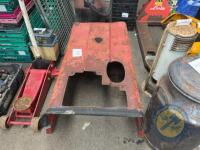 885XL Case Bonnet - 2