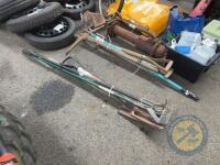 Spade Graip, Hoe & Rake - 2