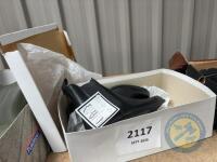 Size 5 Black Pull on Boots