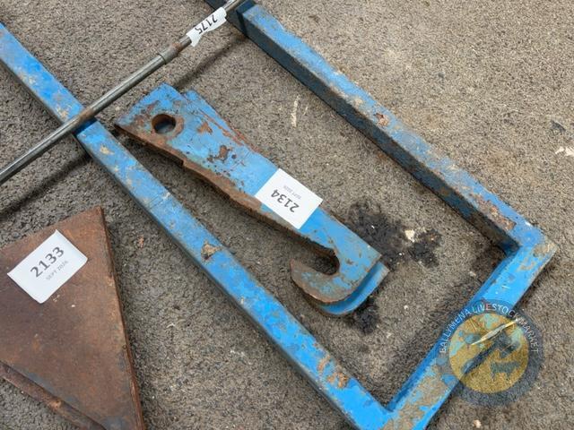 Set of Loader Brackets