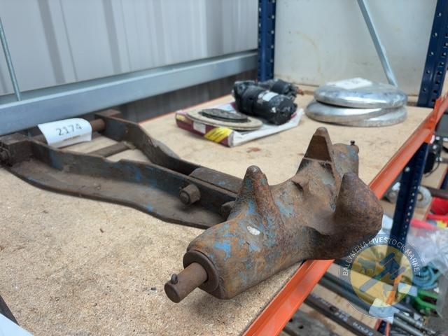 Dexta Pickup Hitch