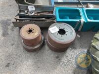 4x Solid Wheels