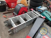 Folding Step Ladder
