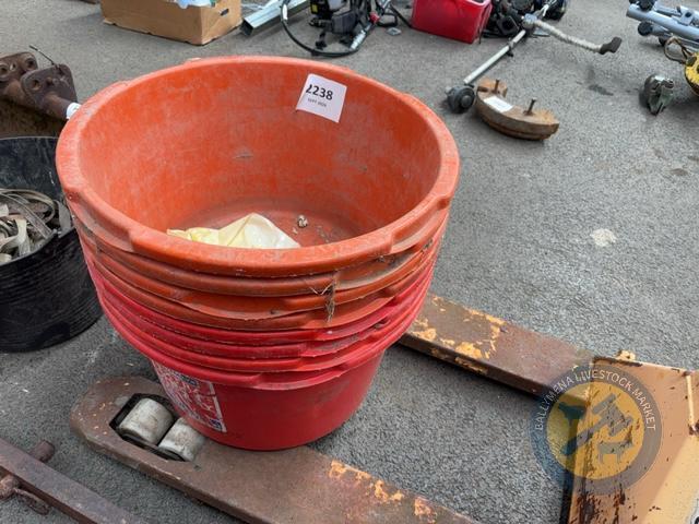 8x Crystalyx Lick Buckets