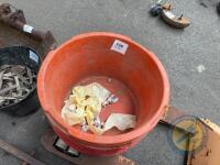 8x Crystalyx Lick Buckets - 2