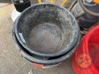 9x Black Tubs - 2