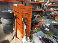 7x Orange Crates