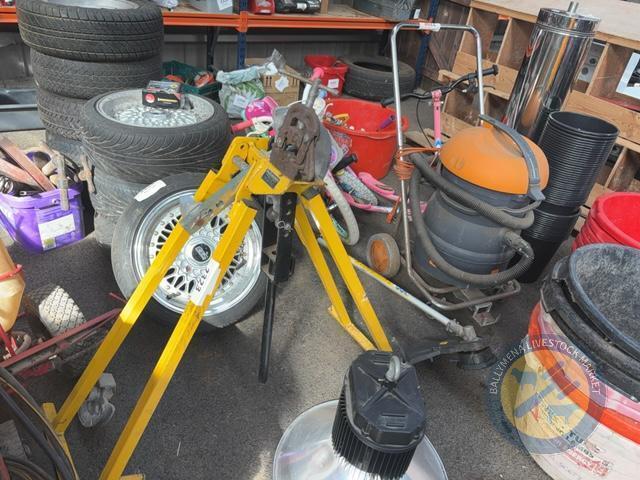 Pipe Bender