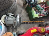 Ryobi 24 inch Hedge Trimmer