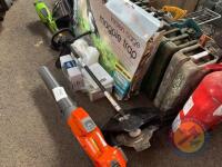Greenworks Strimmer with Charger, Battery & Parts