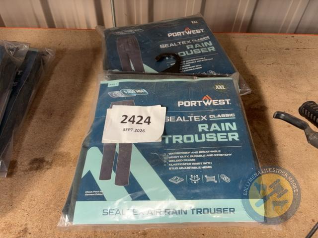 2x XXL Trousers Waterproof