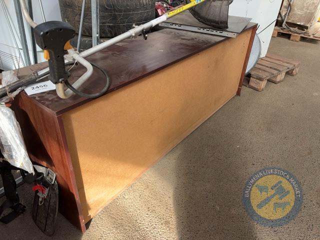 Sideboard