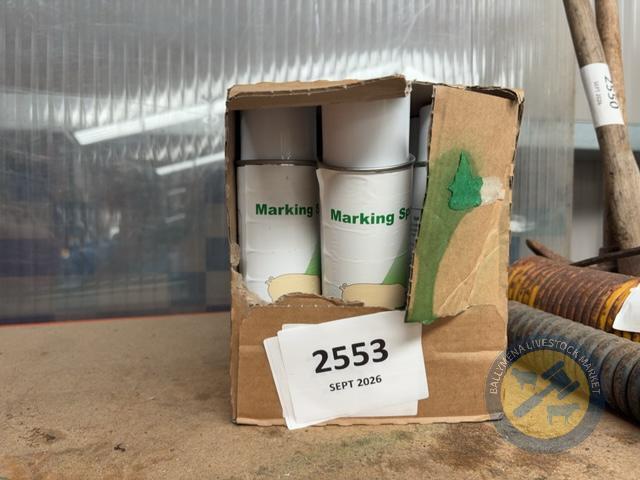 12x Tins of Marking Spray Green