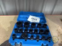 19 pc half inch socket set