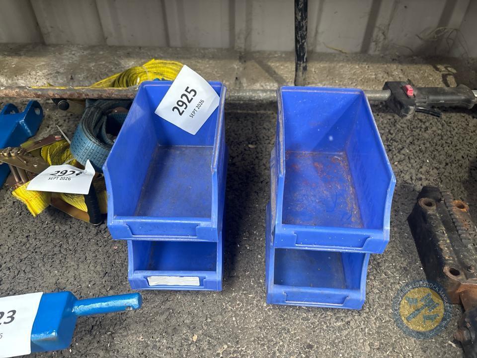 4 blue maxi bin 20