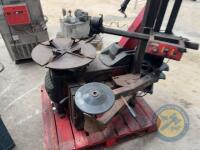 Tyre fitting machine - 2