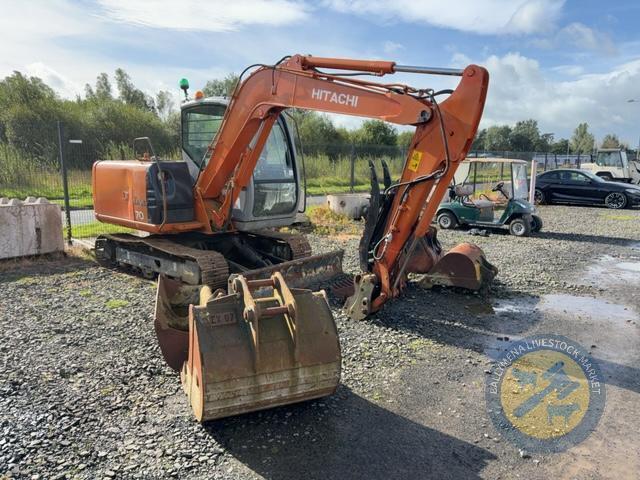 Farm Dispersal Lewis McClinton, Glenwherry - Hitachi 70 7tn Digger & 5x buckets including &pound;600 Riddell Bucket