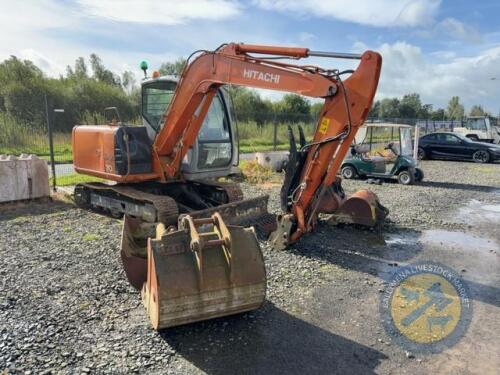 Farm Dispersal Lewis McClinton, Glenwherry - Hitachi 70 7tn Digger & 5x buckets including &pound;600 Riddell Bucket